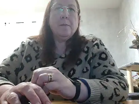 xmyriamx online show from February 2026 08:40:01 PM