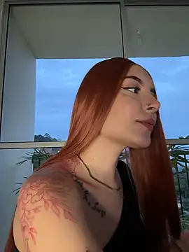 Snapshot of alesziarose_ chatting on February 2026 11:23:01 PM alesziarose online show from February 2026 11:23:01 PM