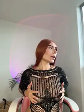 alesziarose  online show from May 2026 09:34:02 PM