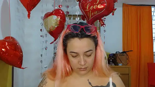 Snapshot of Nova-Satela chatting on February 2026 07:21:02 PM Nova-Satela online show from February 2026 07:21:02 PM