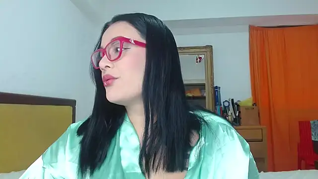 Snapshot of Nova-Satela chatting on February 2026 06:06:02 PM Nova-Satela online show from February 2026 06:06:02 PM