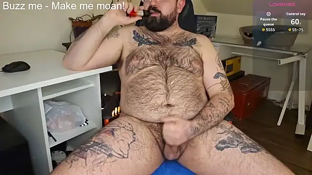 chriscubxxx online show from February 2026 09:00:02 PM