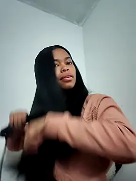 Snapshot of shenna_brunette chatting on January 2026 01:37:02 PM shenna brunette online show from January 2026 01:37:02 PM