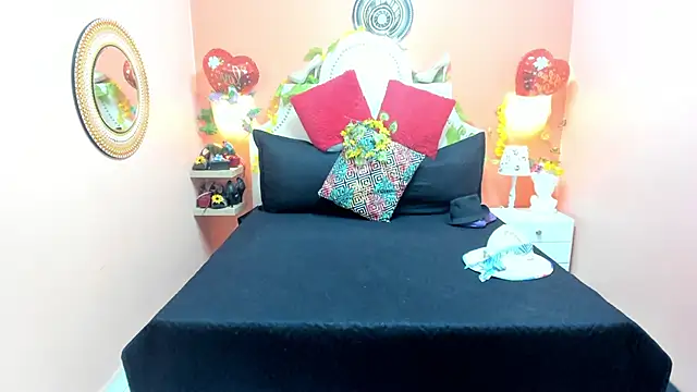 Dalila Najjar  online show from May 2026 02:24:02 PM