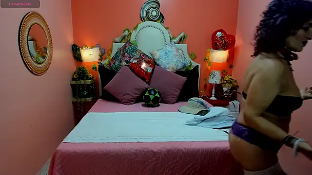Dalila Najjar  online show from June 2026 02:50:02 PM