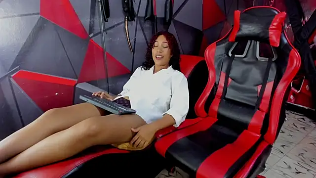 Snapshot of Ruby_and_Aaron chatting on January 2026 08:23:01 PM Ruby and Aaron online show from January 2026 08:23:01 PM