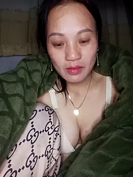 Snapshot of Piu_18 chatting on January 2026 09:57:01 PM Piu 18 online show from January 2026 09:57:01 PM