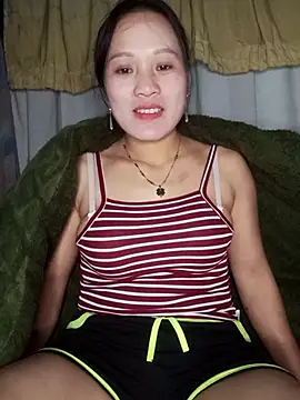 Snapshot of Piu_18 chatting on February 2026 02:00:02 PM Piu 18 online show from February 2026 02:00:02 PM