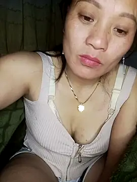 Snapshot of Piu_18 chatting on February 2026 05:33:02 AM Piu 18 online show from February 2026 05:33:02 AM