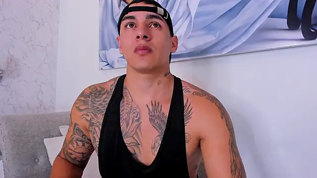 Snapshot of MassimoCo_ chatting on February 2026 09:47:02 AM MassimoCo online show from February 2026 09:47:02 AM