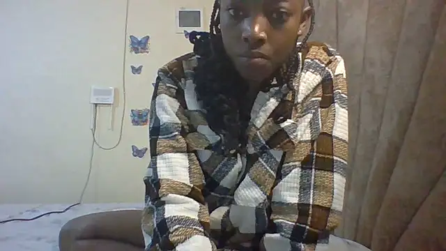 smily sophia online show from February 2026 07:57:01 AM