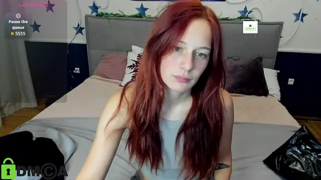 Lily Viola online show from January 2026 02:54:02 PM