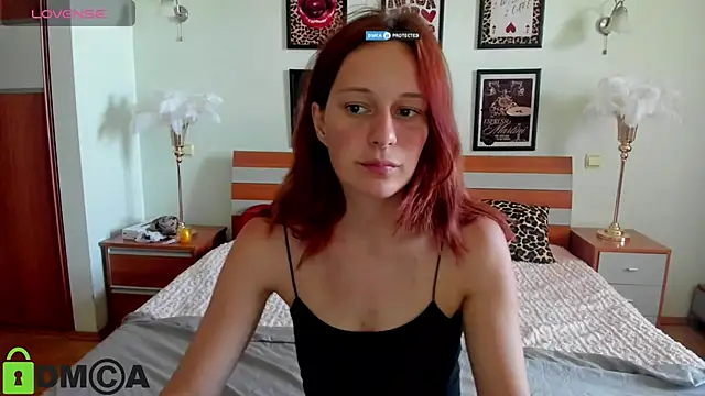 Lily Viola online show from June 2026 07:38:01 AM