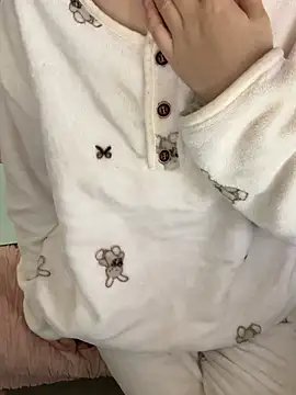 Snapshot of _xiaoxinxin_ chatting on February 2026 01:31:01 AM xiaoxinxin online show from February 2026 01:31:01 AM