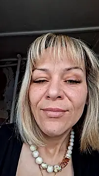 MissKryss online show from March 2026 03:22:02 AM