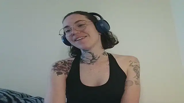 Snapshot of Dirty_Pink chatting on March 2026 09:37:02 AM Dirty Pink online show from March 2026 09:37:02 AM