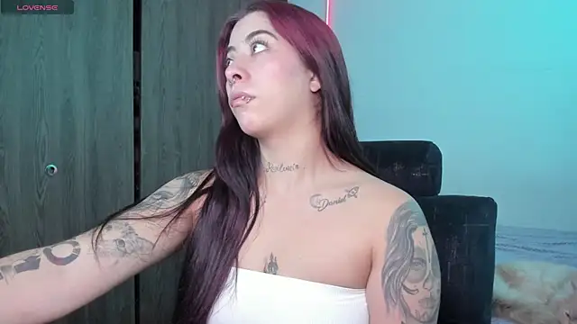 Snapshot of maazikeenx chatting on April 2026 02:40:01 PM maazikeenx online show from April 2026 02:40:01 PM