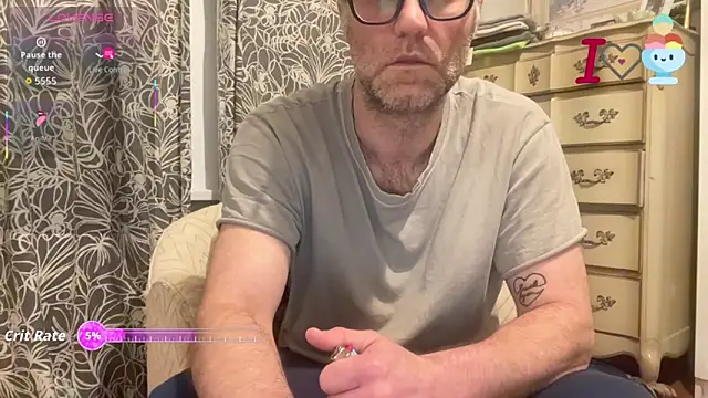 Snapshot of wolverinedream chatting on January 2026 06:37:02 AM wolverinedream online show from January 2026 06:37:02 AM