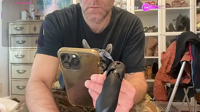 Snapshot of wolverinedream chatting on February 2026 06:15:02 PM wolverinedream online show from February 2026 06:15:02 PM