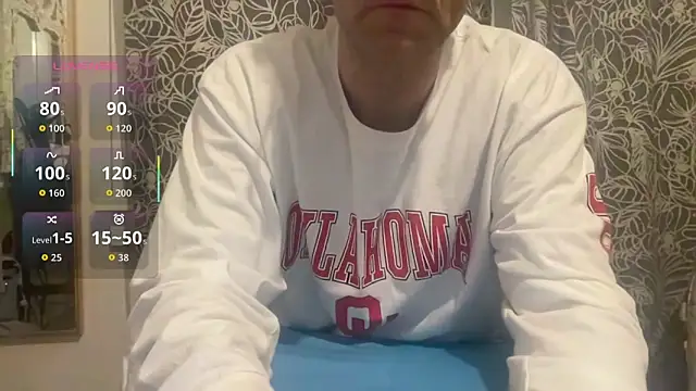 Snapshot of wolverinedream chatting on February 2026 05:28:02 AM wolverinedream online show from February 2026 05:28:02 AM