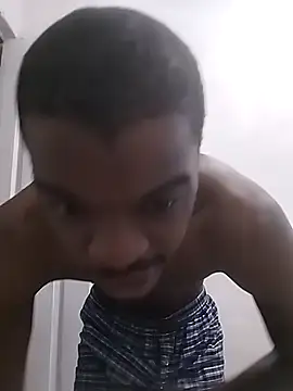 Snapshot of SiyandaDbn chatting on January 2026 02:59:01 AM SiyandaDbn online show from January 2026 02:59:01 AM