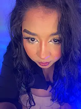 Snapshot of Isabella_Belmont chatting on February 2026 05:07:02 AM Isabella Belmont online show from February 2026 05:07:02 AM