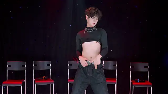 Snapshot of jmcm001 chatting on February 2026 12:11:01 PM jmcm001 online show from February 2026 12:11:01 PM