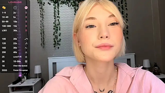 LlsabethHaze online show from February 2026 12:14:01 PM