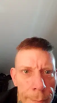 Snapshot of Der_Schoene_Penis chatting on January 2026 01:05:02 PM Der Schoene Penis online show from January 2026 01:05:02 PM