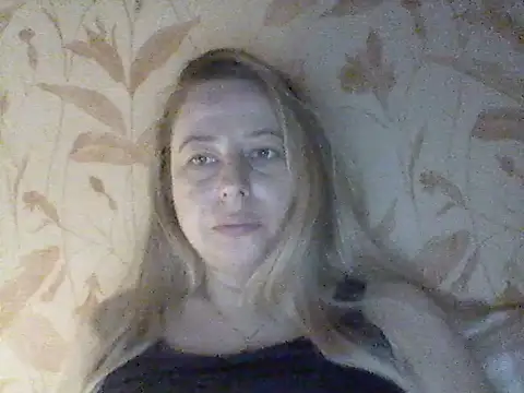 Snapshot of Miralisse chatting on February 2026 09:04:01 PM Miralisse online show from February 2026 09:04:01 PM