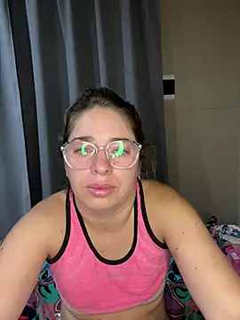 Snapshot of soyanahii chatting on February 2026 08:32:01 AM soyanahii online show from February 2026 08:32:01 AM