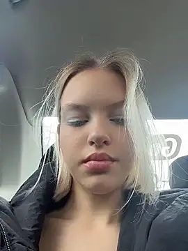 AshleyMur online show from May 2026 06:32:01 AM