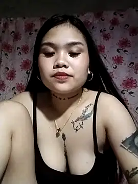 Snapshot of hotbabe69xx chatting on February 2026 04:33:01 PM hotbabe69xx online show from February 2026 04:33:01 PM