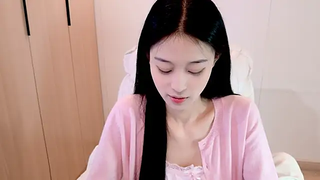 iiiiiiiiiu online show from February 2026 07:24:02 AM