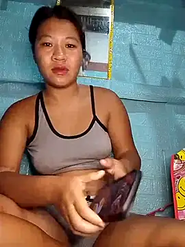 Snapshot of hel_lavente chatting on May 2026 11:11:01 PM hel lavente online show from May 2026 11:11:01 PM