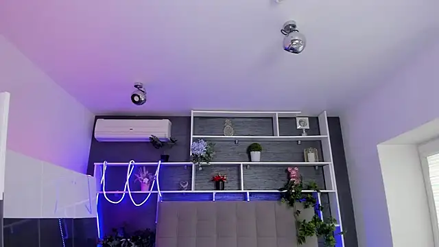 StephieRousee online show from March 2026 06:29:01 AM