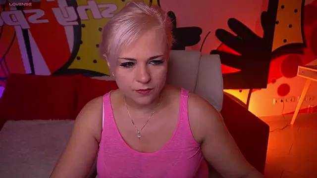 CrystalVibe online show from March 2026 06:49:01 AM