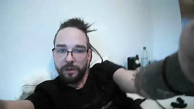 Snapshot of HornyBS92 chatting on January 2026 08:51:02 AM HornyBS92 online show from January 2026 08:51:02 AM