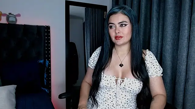 VegaLyra  online show from February 2026 12:10:01 AM