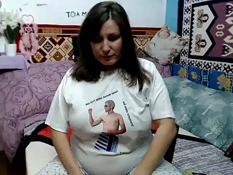 Snapshot of Adelinemilf chatting on January 2026 08:30:01 AM Adelinemilf online show from January 2026 08:30:01 AM