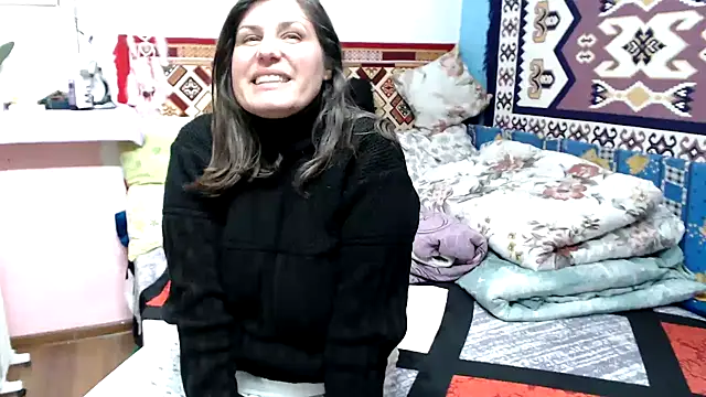 Snapshot of Adelinemilf chatting on February 2026 10:08:01 AM Adelinemilf online show from February 2026 10:08:01 AM