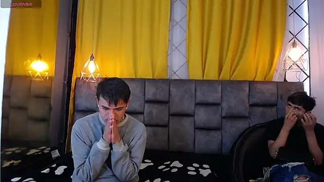 Snapshot of Maik_Russo chatting on February 2026 02:02:01 PM Maik Russo online show from February 2026 02:02:01 PM