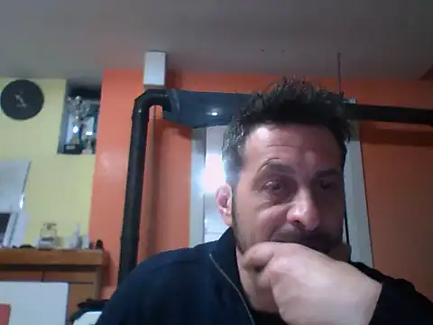 Snapshot of colosone chatting on February 2025 09:26:02 PM colosone online show from February 2025 09:26:02 PM