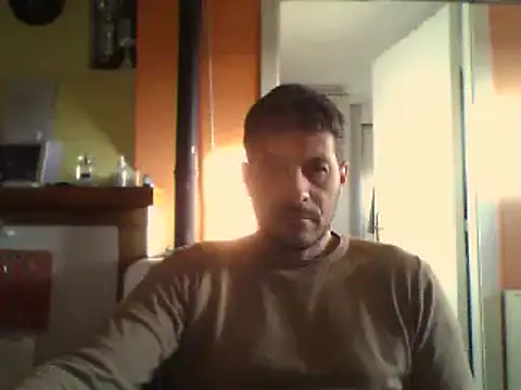 Snapshot of colosone chatting on February 2025 06:40:01 AM colosone online show from February 2025 06:40:01 AM