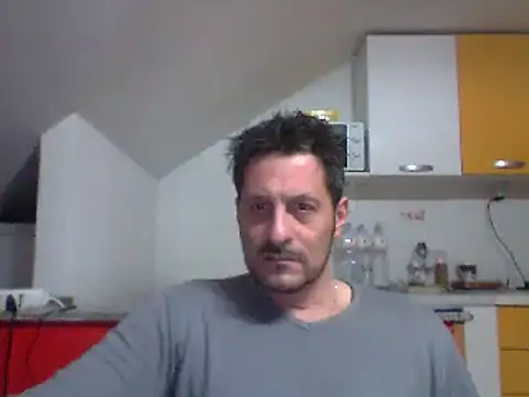 Snapshot of colosone chatting on March 2025 08:52:02 PM colosone online show from March 2025 08:52:02 PM