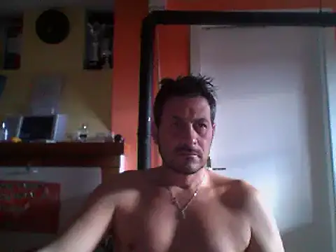 Snapshot of colosone chatting on March 2025 06:38:02 AM colosone online show from March 2025 06:38:02 AM