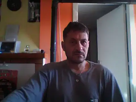 Snapshot of colosone chatting on March 2025 07:31:02 AM colosone online show from March 2025 07:31:02 AM