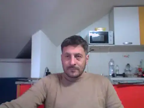 Snapshot of colosone chatting on March 2025 03:50:02 PM colosone online show from March 2025 03:50:02 PM