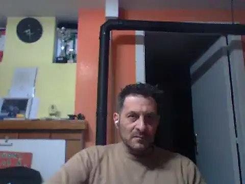 Snapshot of colosone chatting on March 2025 07:31:01 PM colosone online show from March 2025 07:31:01 PM