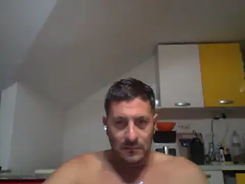 Snapshot of colosone chatting on October 2025 09:01:01 PM colosone online show from October 2025 09:01:01 PM